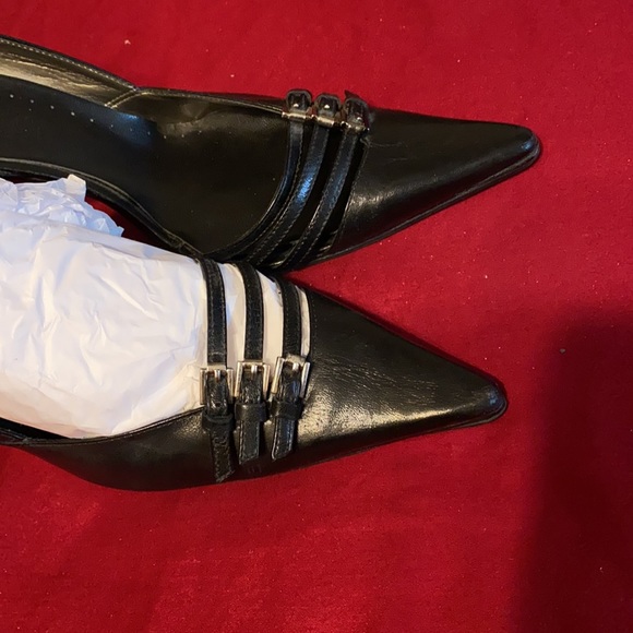BCBGirls black, strappy 90s pumps. - Picture 3 of 7